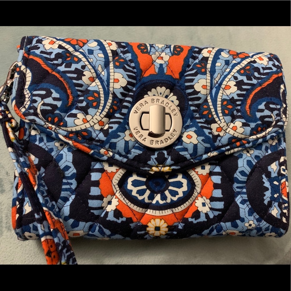 NWOT Vera Bradley wristlet